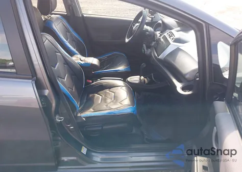 2011 Honda Fit from USA, damaged, VIN JHMGE8H32BC010607